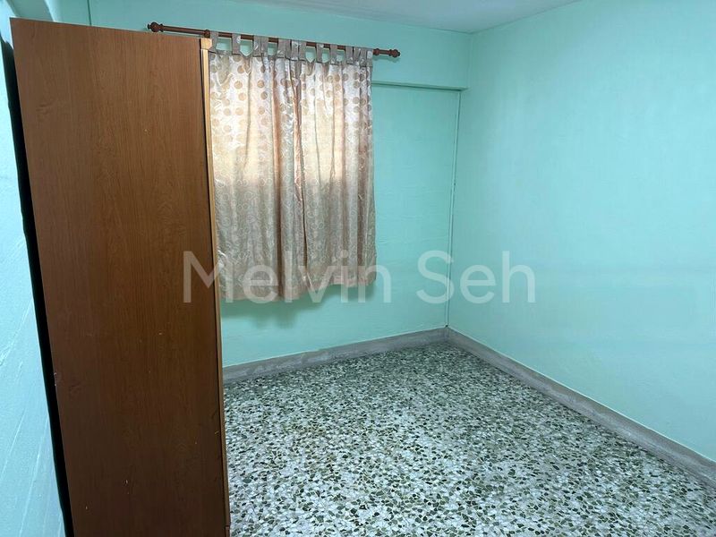 Room (HDB) for Rent in  419 Ang Mo Kio Avenue 10 - Image 2